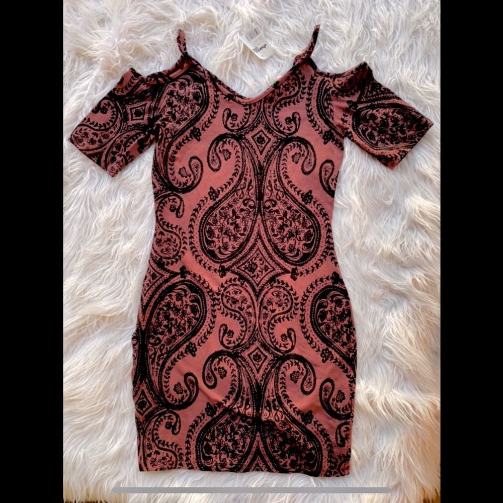 Charlotte Russe | Mini Dress | XS | Mauve